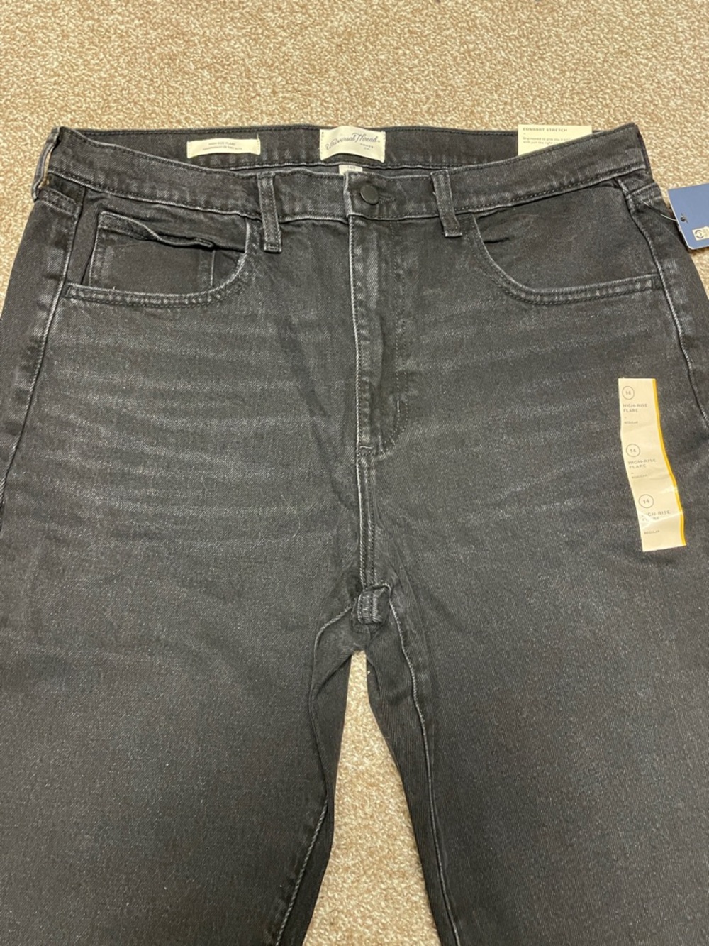 NWT Universal Thread High Rise Flare Jeans - Picture 7 of 11